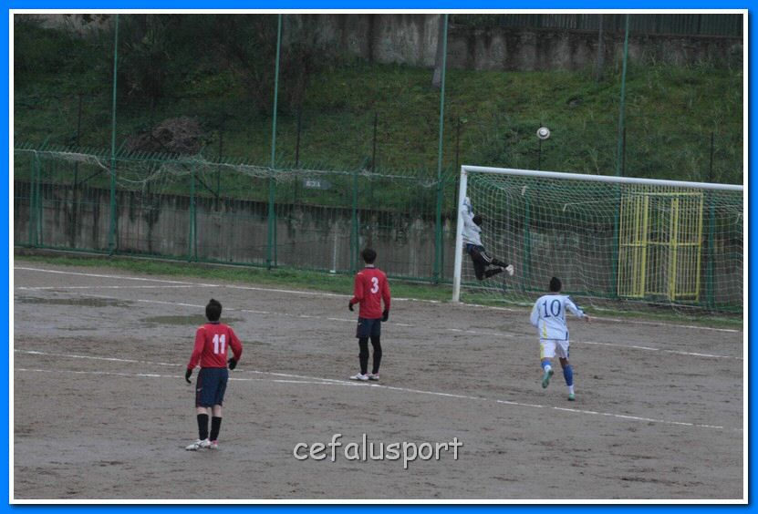 130126 Equipe 104_tn.jpg